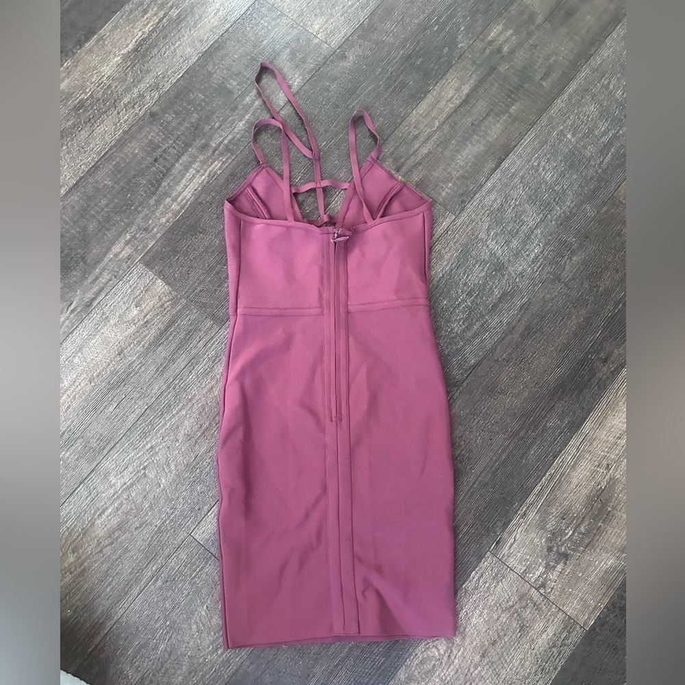 Preloved Mauve Sleeveless Dress - Picture 2 of 2